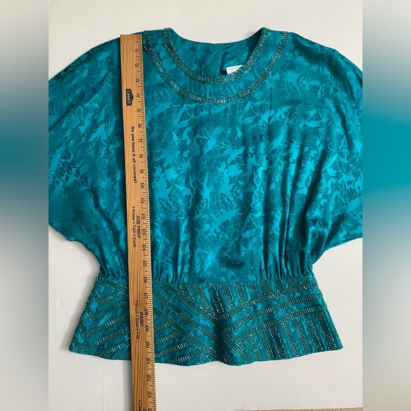 Michelle Stuart silk blouse glass beaded green silk long dolman sleeve size 8 - Picture 4 of 16